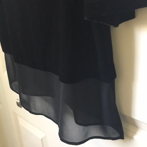 CHICO’S TRAVELERS VELOUR TOP, SIZE 1 - Picture 2 of 4